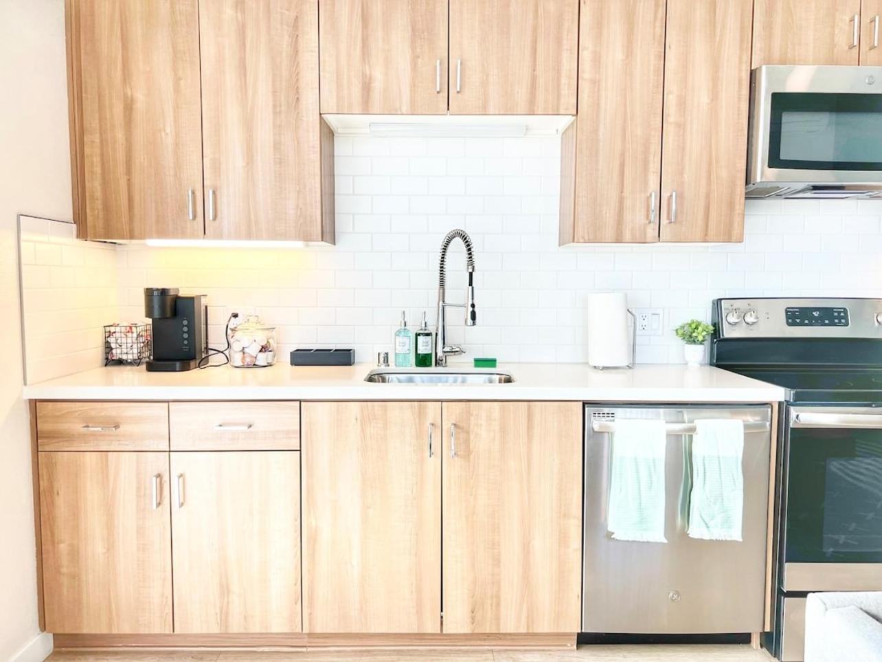 Apartment Downtown Getaway *